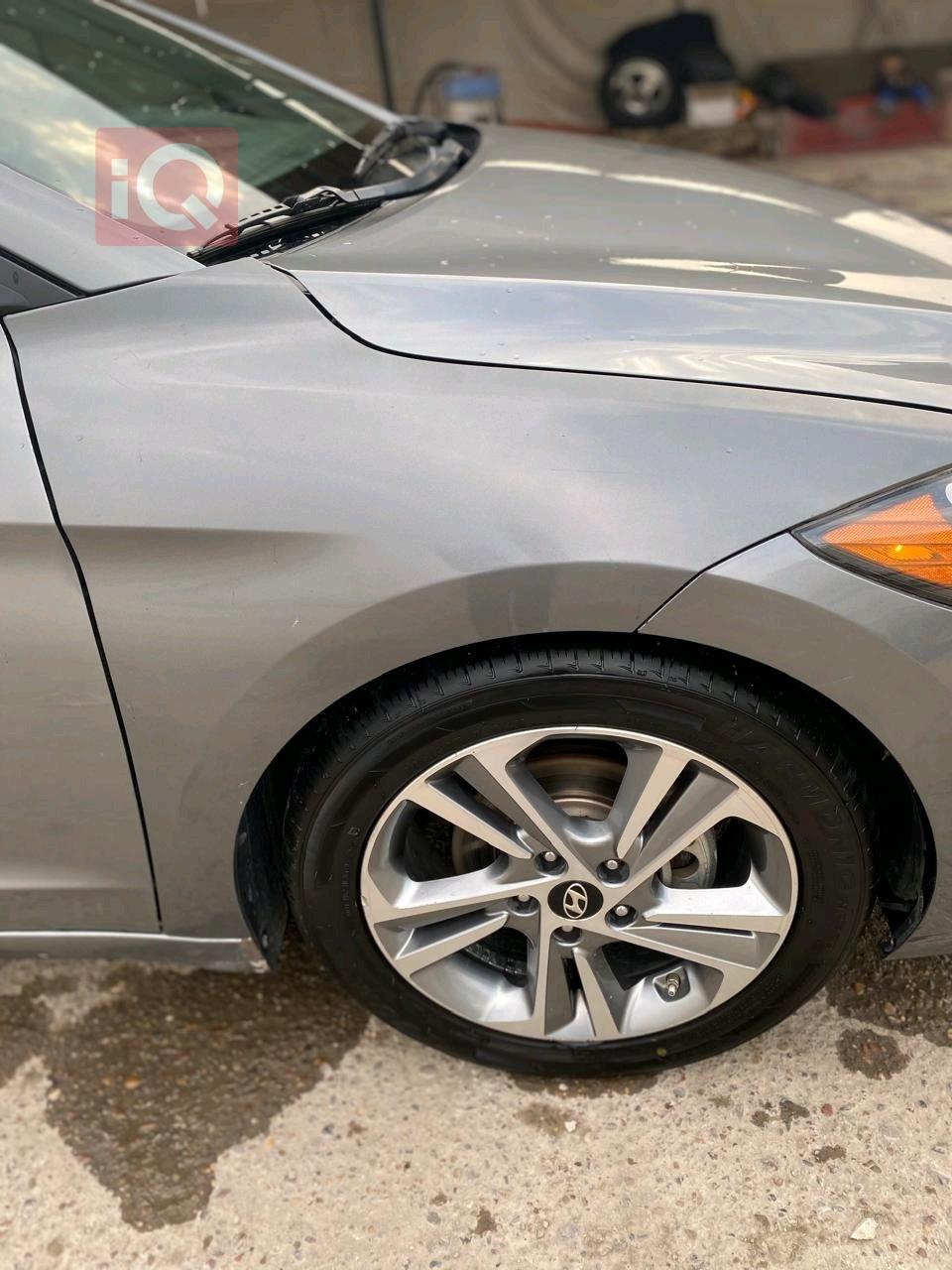 هیوندای ئەلەنترا